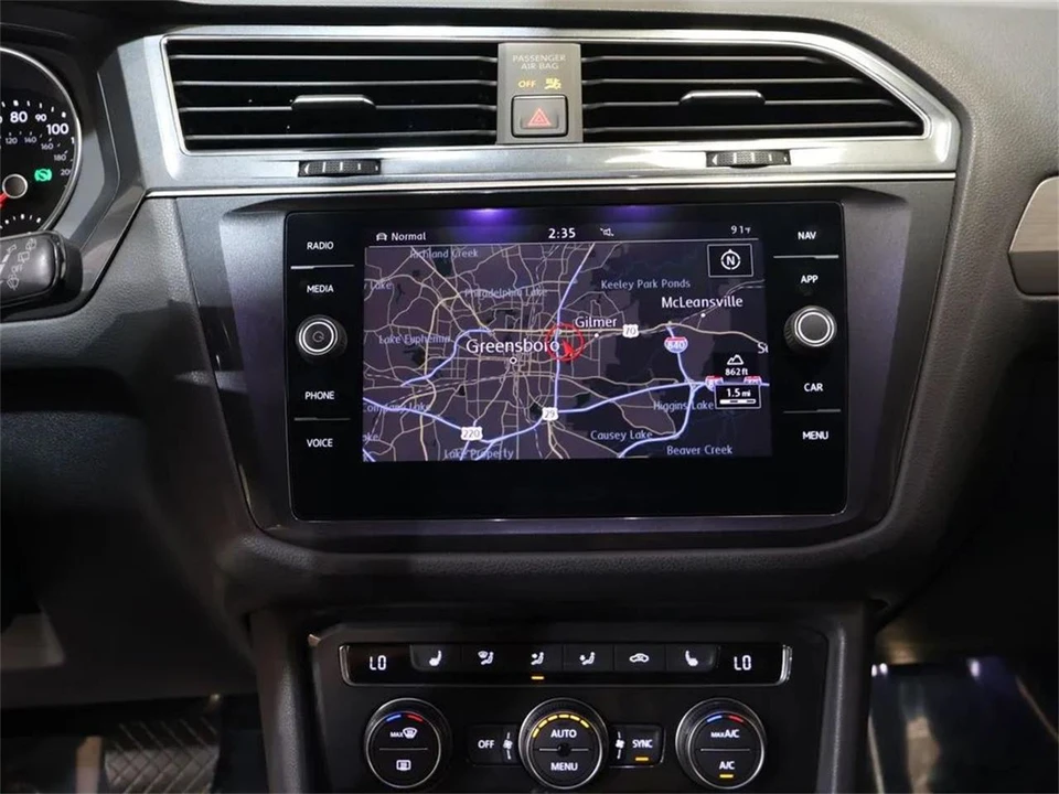 2018 Volkswagen Tiguan - Image 18 of 31