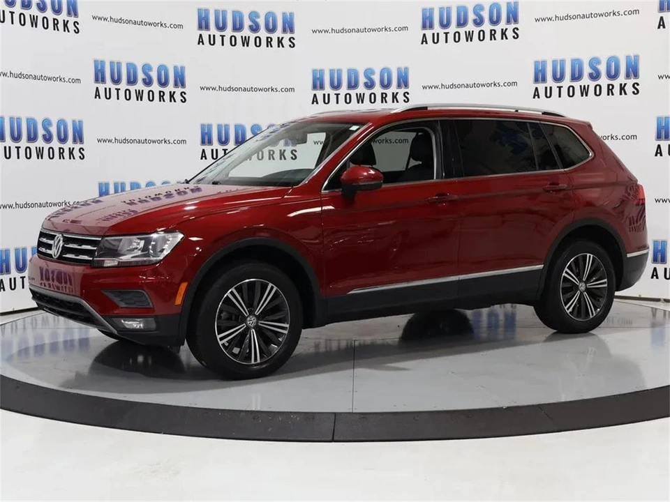 2018 Volkswagen Tiguan - Image 2 of 31