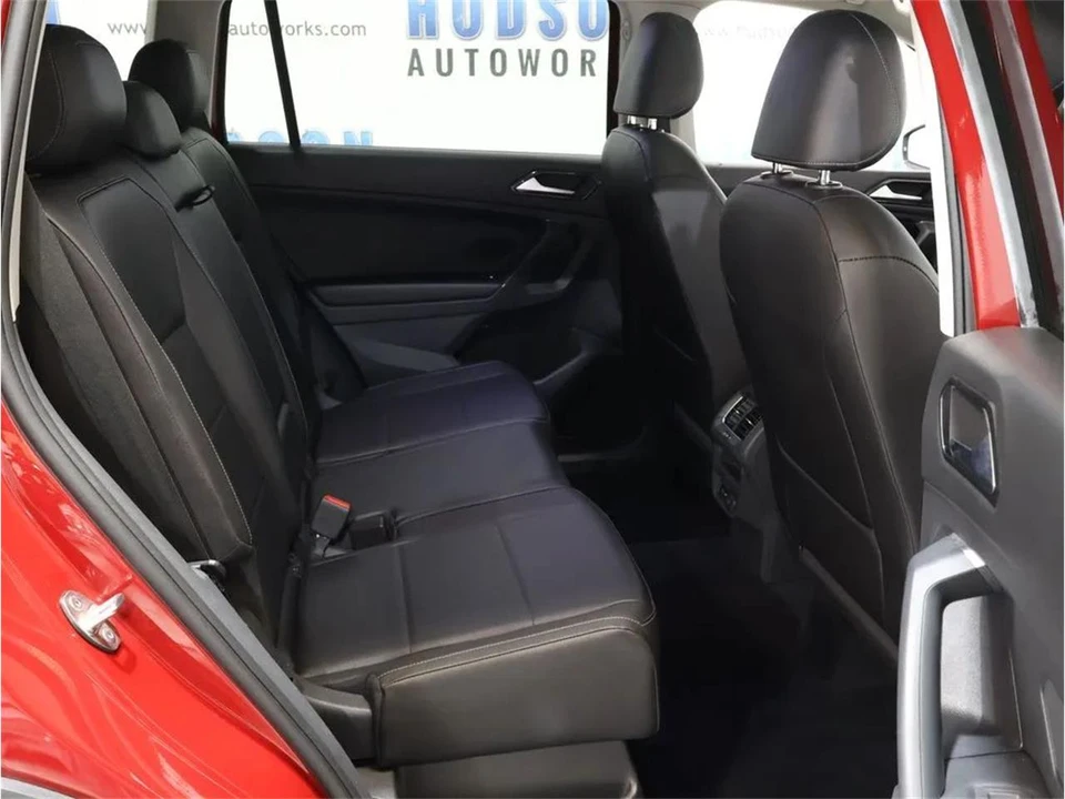 2018 Volkswagen Tiguan - Image 28 of 31