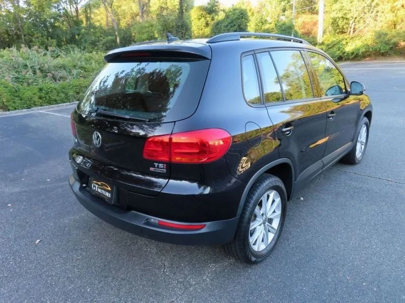 2018 Volkswagen Tiguan - Image 11 of 12