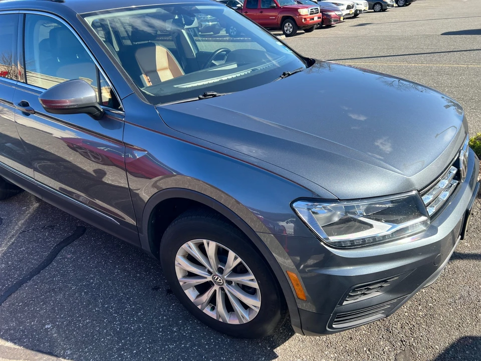 2018 Volkswagen Tiguan - Image 3 of 17