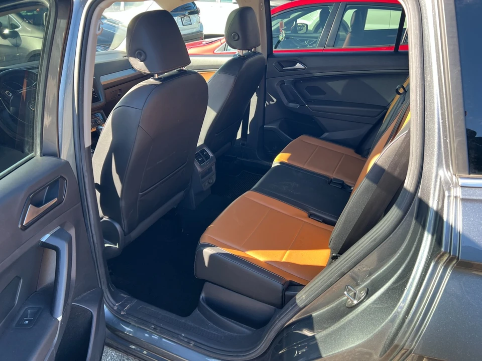 2018 Volkswagen Tiguan - Image 11 of 17