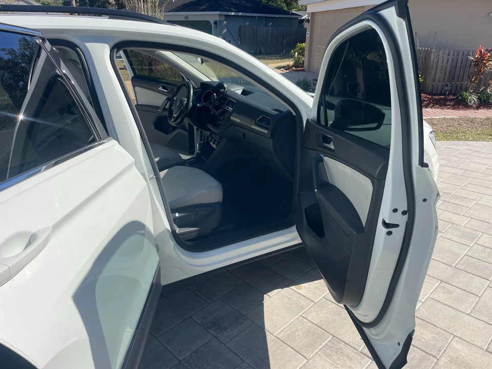2018 Volkswagen Tiguan - Image 15 of 21
