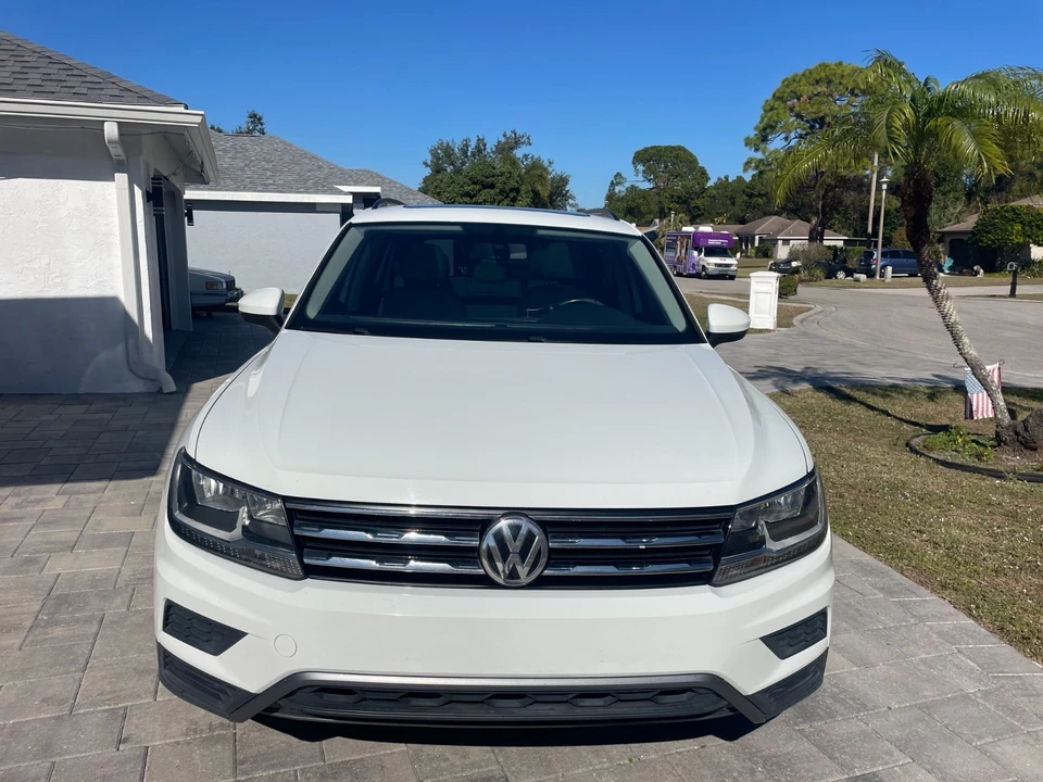 2018 Volkswagen Tiguan - Image 8 of 21