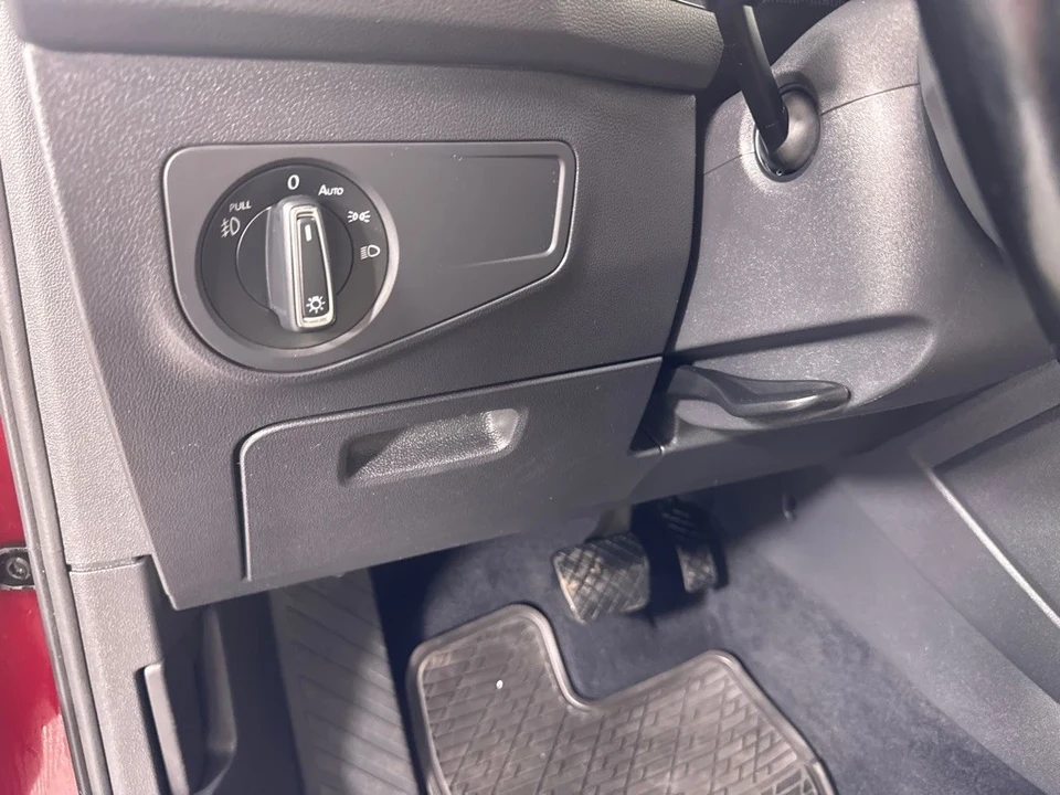 2018 Volkswagen Tiguan - Image 12 of 12