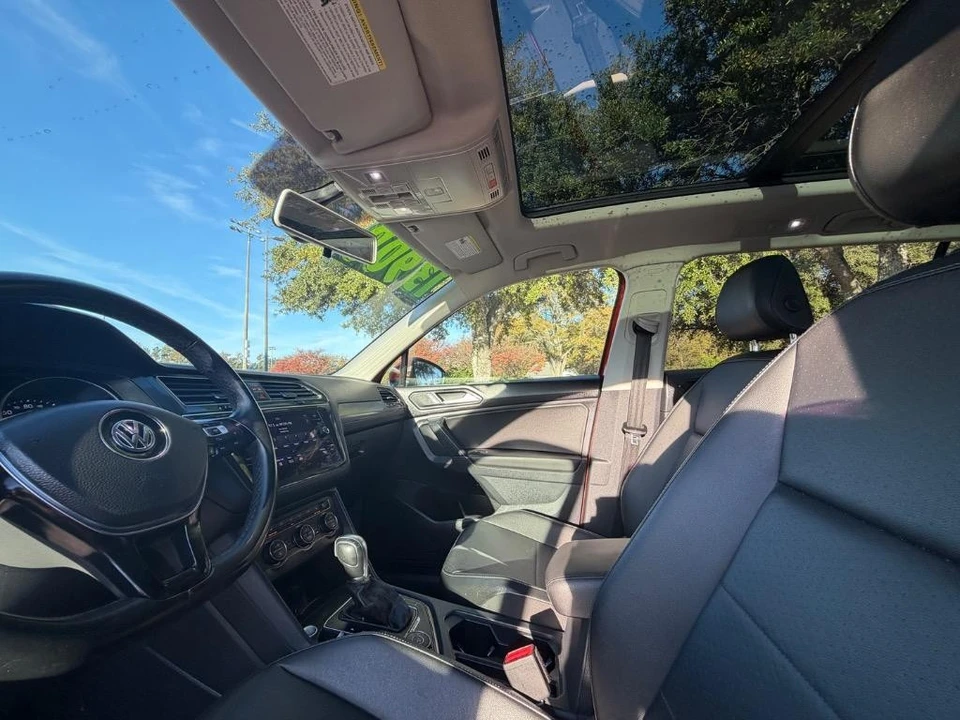 2018 Volkswagen Tiguan - Image 13 of 21