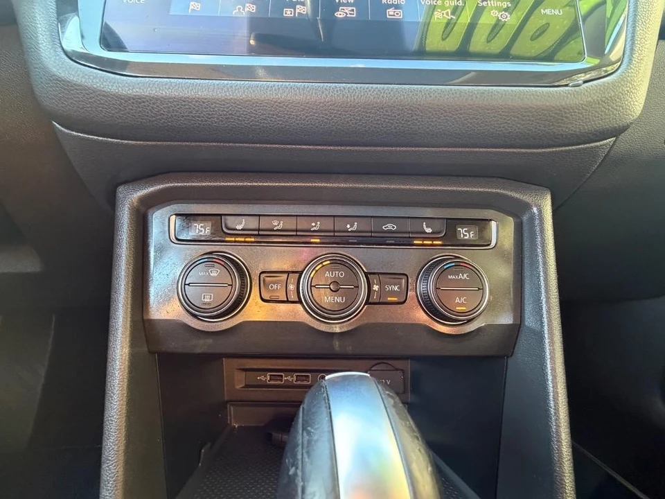 2018 Volkswagen Tiguan - Image 20 of 21
