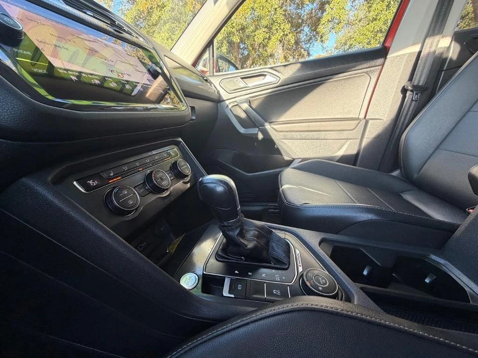2018 Volkswagen Tiguan - Image 21 of 21
