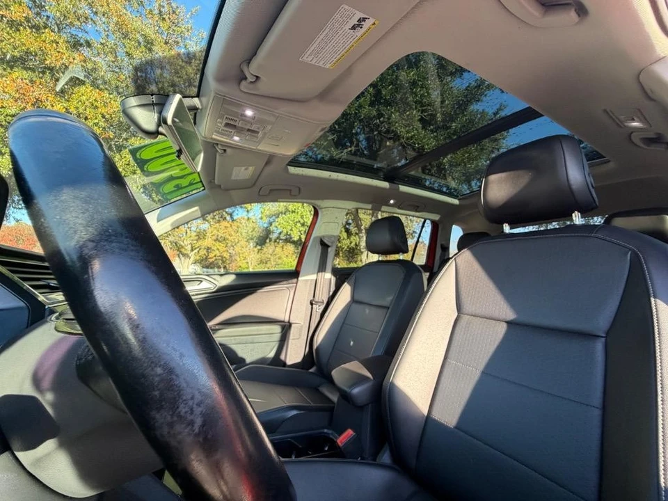 2018 Volkswagen Tiguan - Image 11 of 21