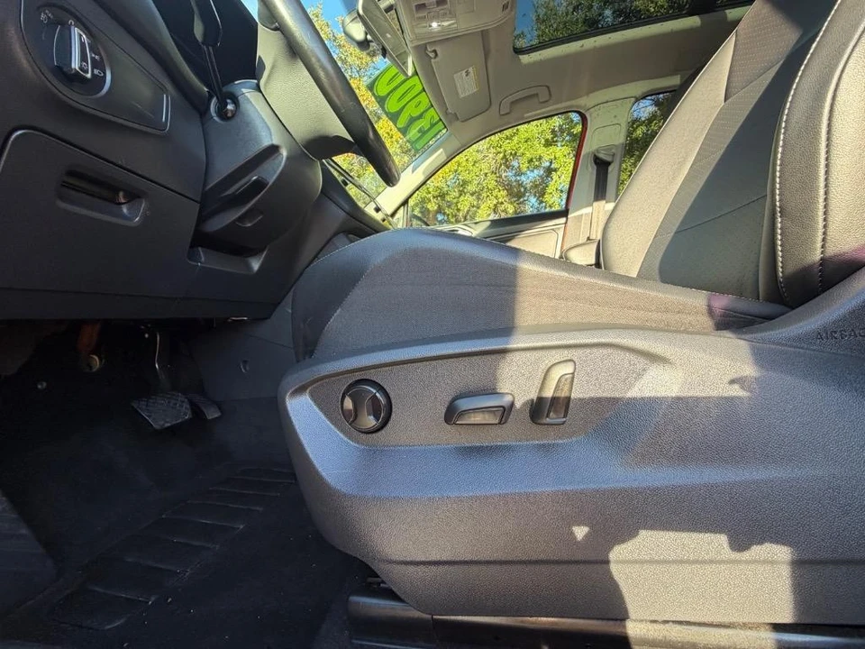 2018 Volkswagen Tiguan - Image 8 of 21
