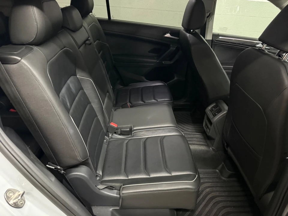 2018 Volkswagen Tiguan - Image 10 of 10
