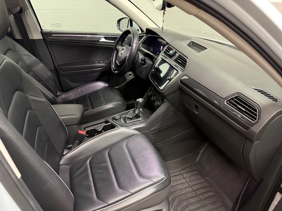 2018 Volkswagen Tiguan - Image 8 of 10