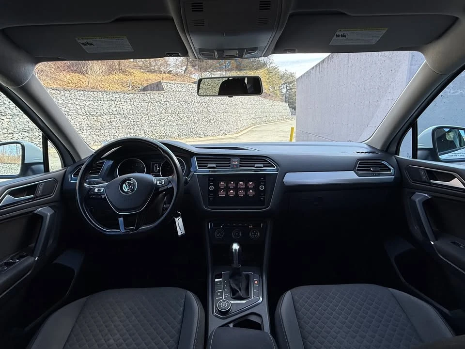 2018 Volkswagen Tiguan - Image 13 of 20