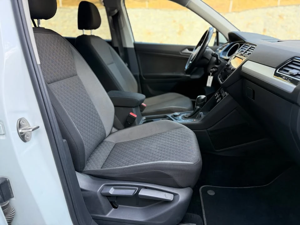 2018 Volkswagen Tiguan - Image 12 of 20