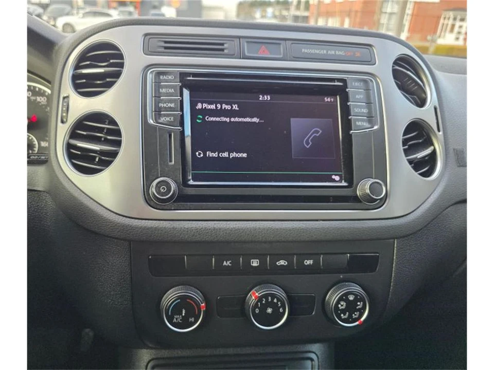 2018 Volkswagen Tiguan - Image 15 of 19