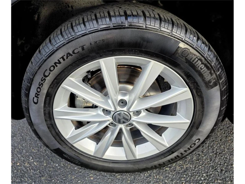 2018 Volkswagen Tiguan - Image 19 of 19
