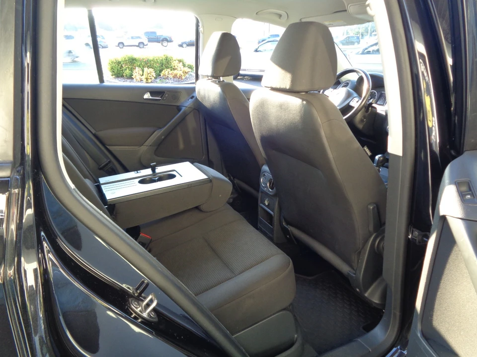 2018 Volkswagen Tiguan - Image 13 of 20