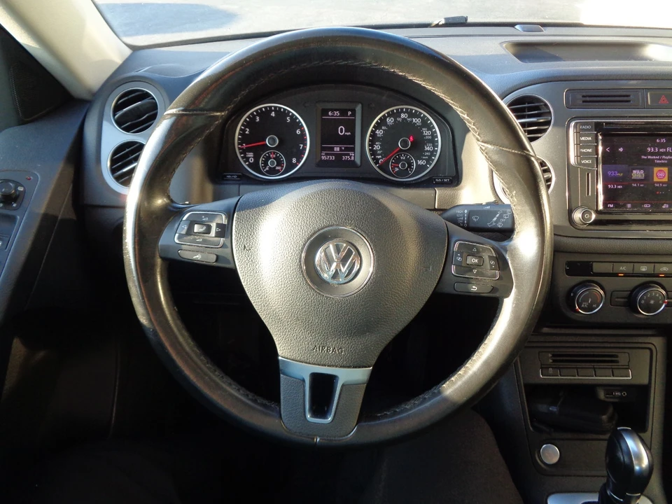 2018 Volkswagen Tiguan - Image 19 of 20