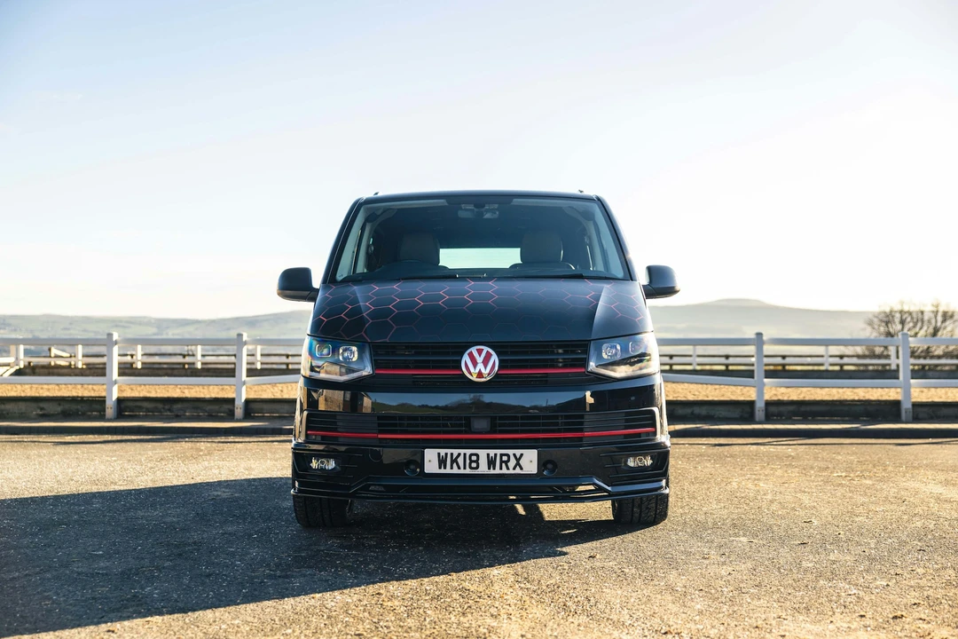 2018 Volkswagen EuroVan - Image 2 of 21