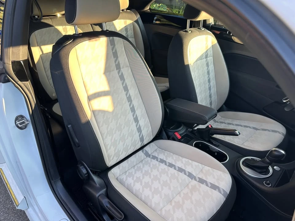 2018 Volkswagen A5 Beetle - Image 6 of 15