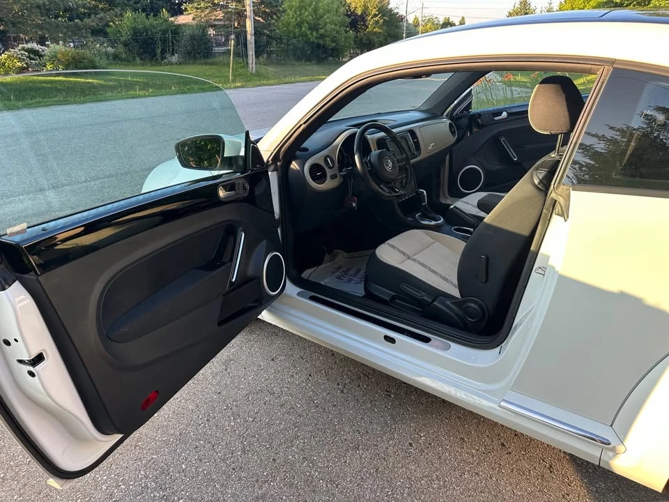 2018 Volkswagen A5 Beetle - Image 10 of 15