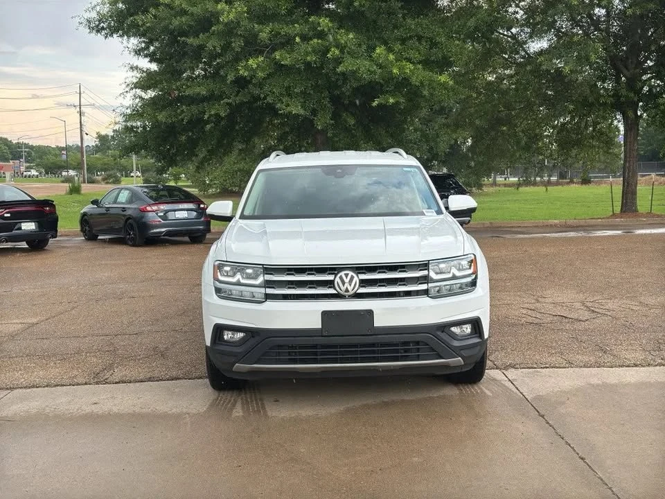 2018 Volkswagen Atlas - Image 2 of 12