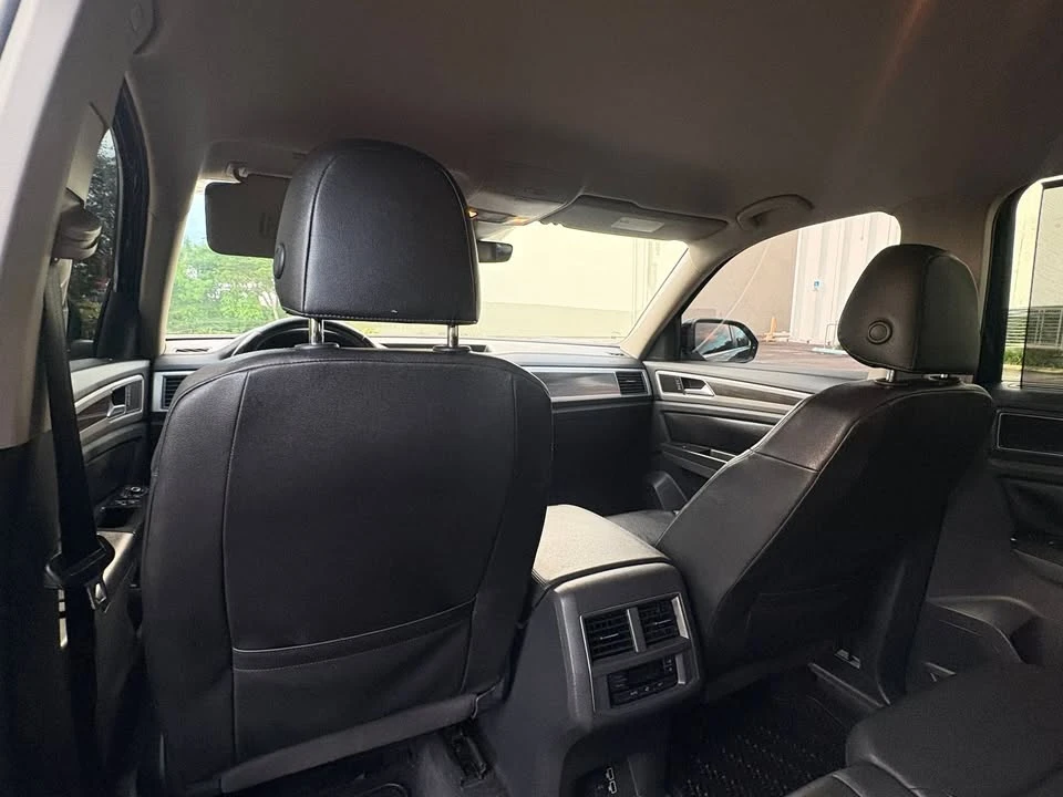 2018 Volkswagen Atlas - Image 10 of 16