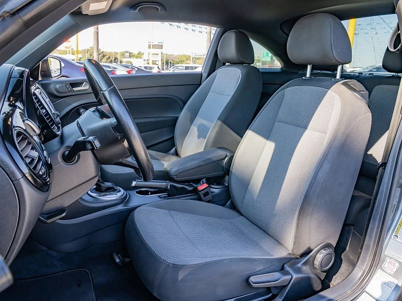 2018 Volkswagen A5 Beetle - Image 5 of 10