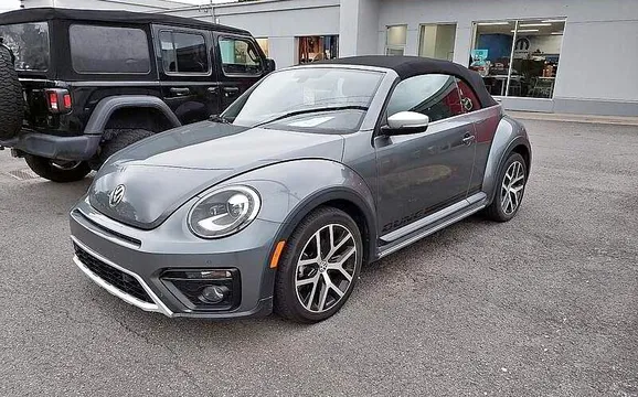 2018 Volkswagen Beetle Convertible Dune