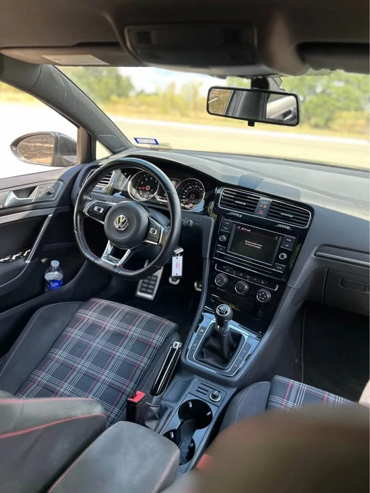 2018 Volkswagen GTI Mk7 - Image 12 of 19