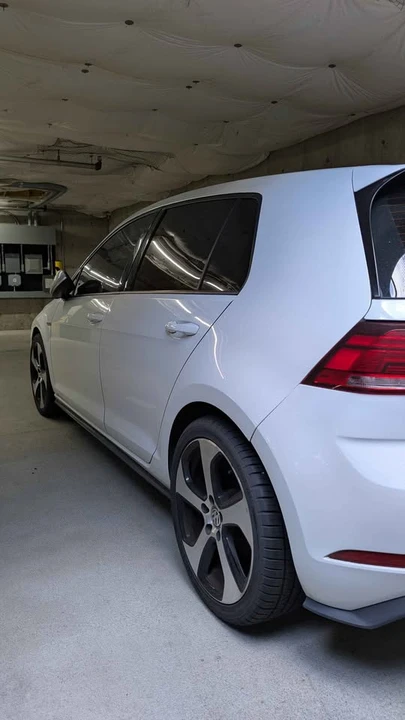 2018 Volkswagen GTI Mk7 - Image 7 of 9