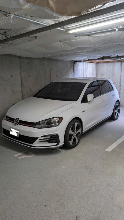 2018 Volkswagen GTI Mk7 - Image 2 of 9