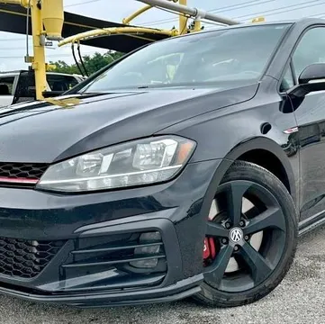 2018 Volkswagen Golf GTI S DSG