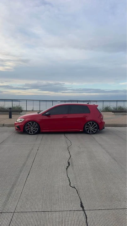 2018 Volkswagen Golf R Mk7 - Image 2 of 9