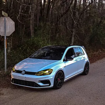 2018 Volkswagen Golf R