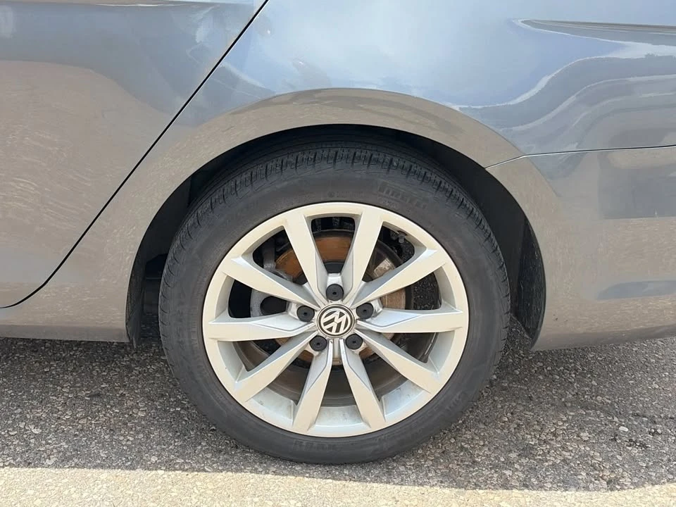 2018 Volkswagen Golf Mk7 - Image 2 of 16
