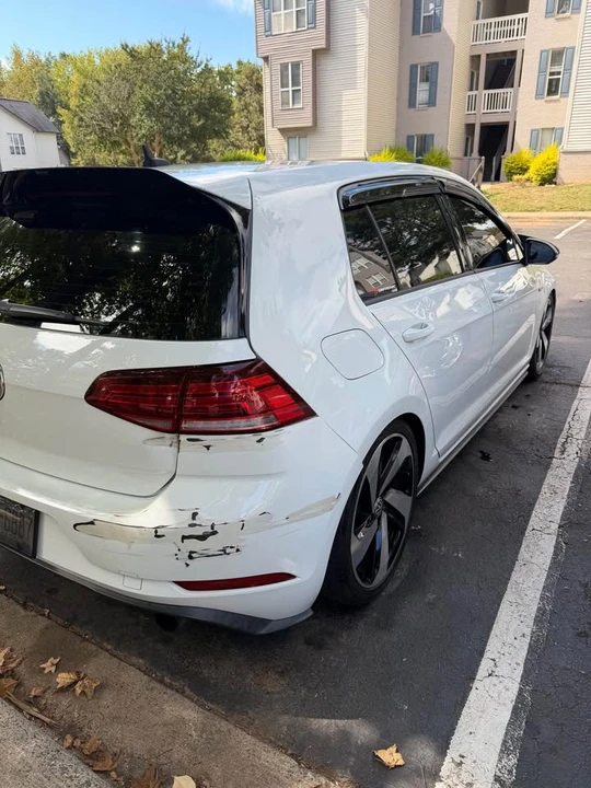 2018 Volkswagen GTI Mk7 - Image 6 of 11