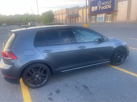 2018 Volkswagen Golf R