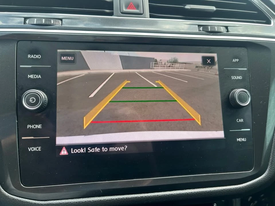 2018 Volkswagen Tiguan - Image 12 of 17