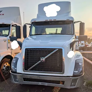 2018 Volvo 240 Day Cab