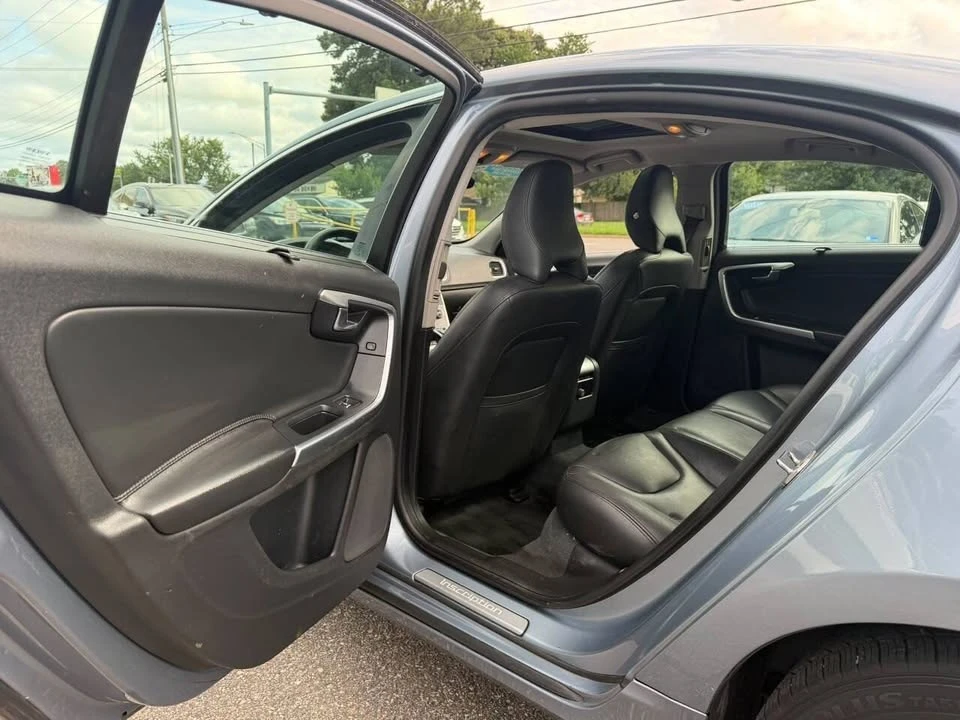 2018 Volvo S60 2nd Gen - Image 12 of 20