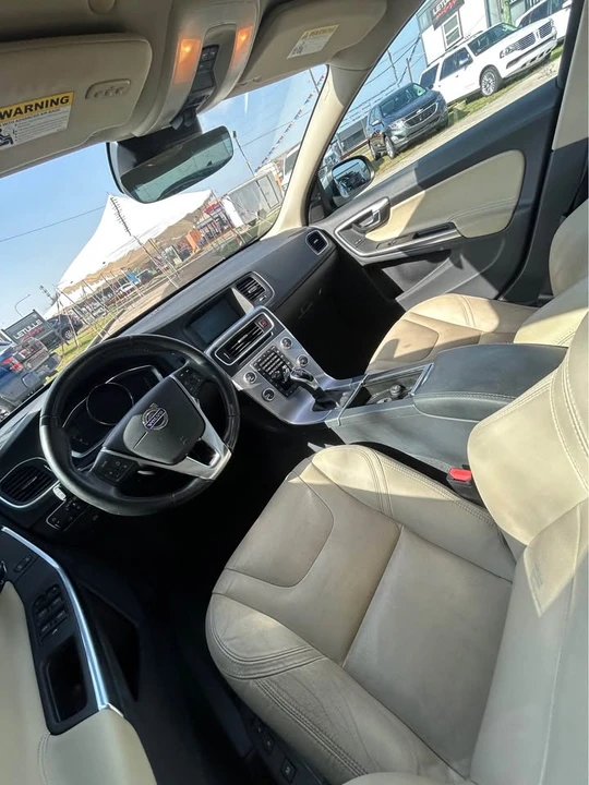 2018 Volvo S60 2nd Gen - Image 6 of 8