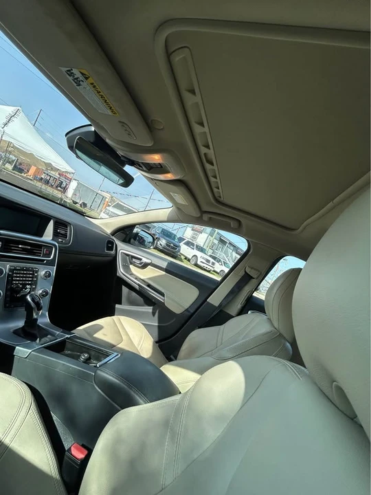 2018 Volvo S60 2nd Gen - Image 7 of 8
