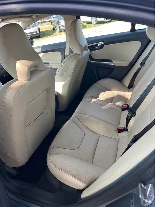 2018 Volvo S60 2nd Gen - Image 5 of 8