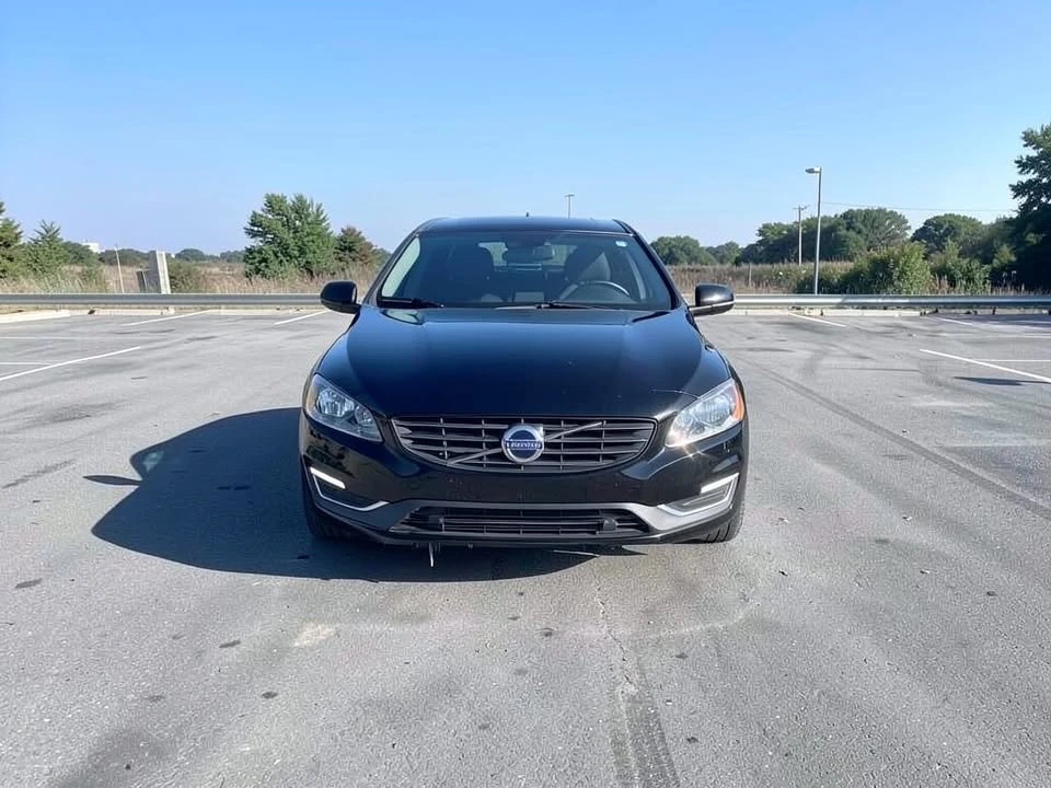 2018 Volvo S60 2nd Gen - Image 2 of 2