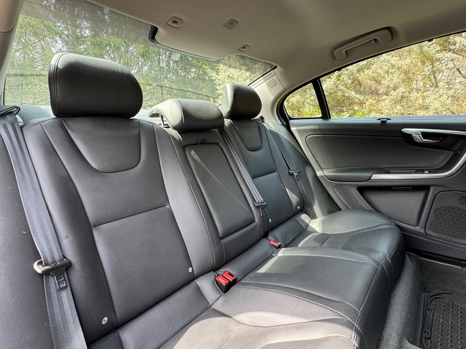 2018 Volvo S60 2nd Gen - Image 13 of 21