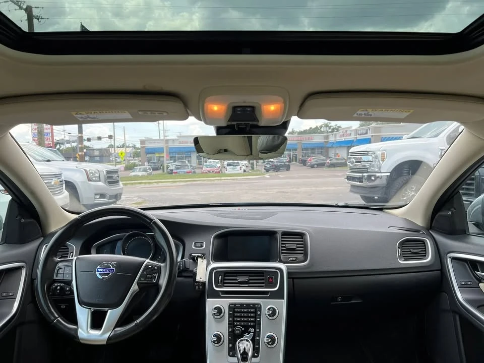 2018 Volvo S60 2nd Gen - Image 11 of 20