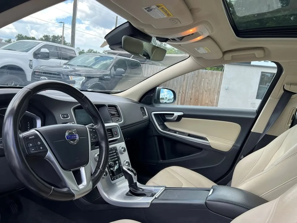 2018 Volvo S60 2nd Gen - Image 9 of 20