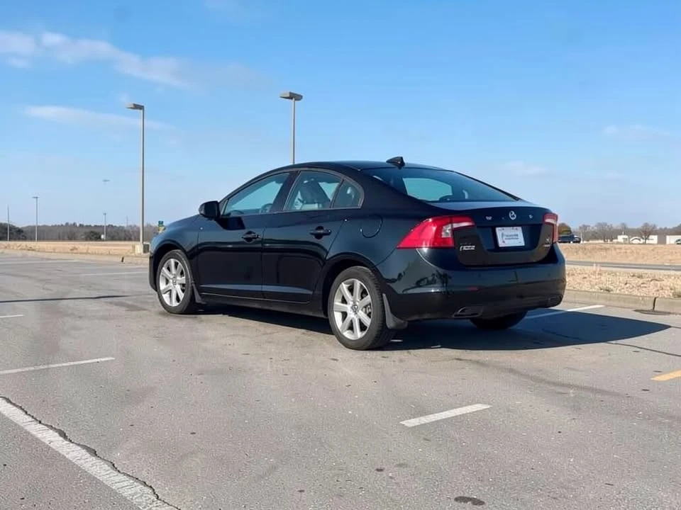 2018 Volvo S60 2nd Gen - Image 7 of 20