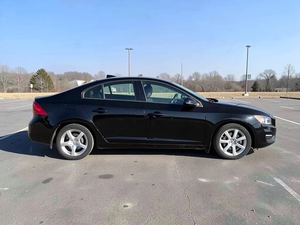 2018 Volvo S60 2nd Gen - Image 4 of 20